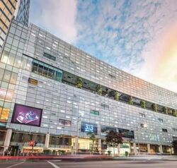 Orchard Central (D9), Retail #626958011